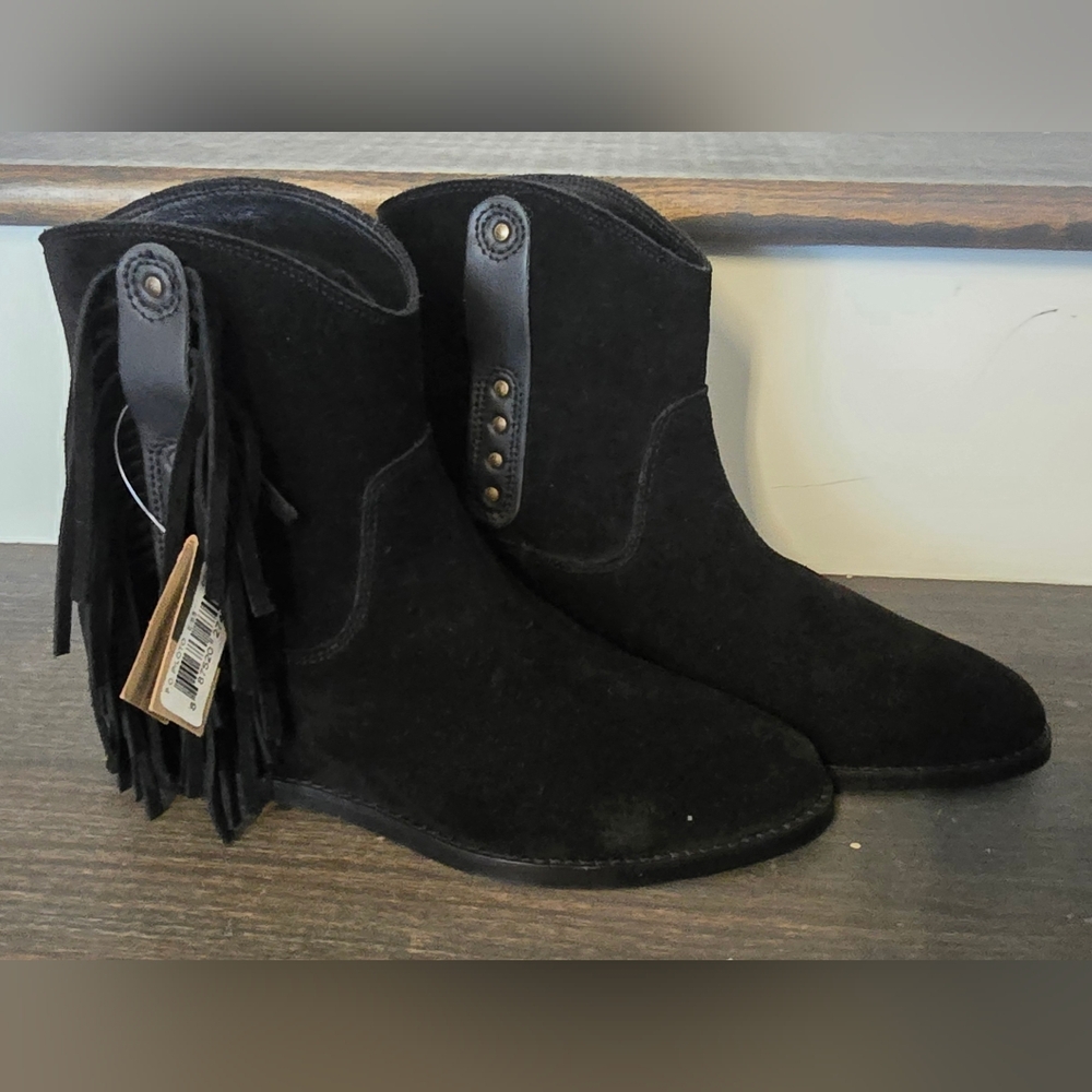 Dingo Black Fringe Boots